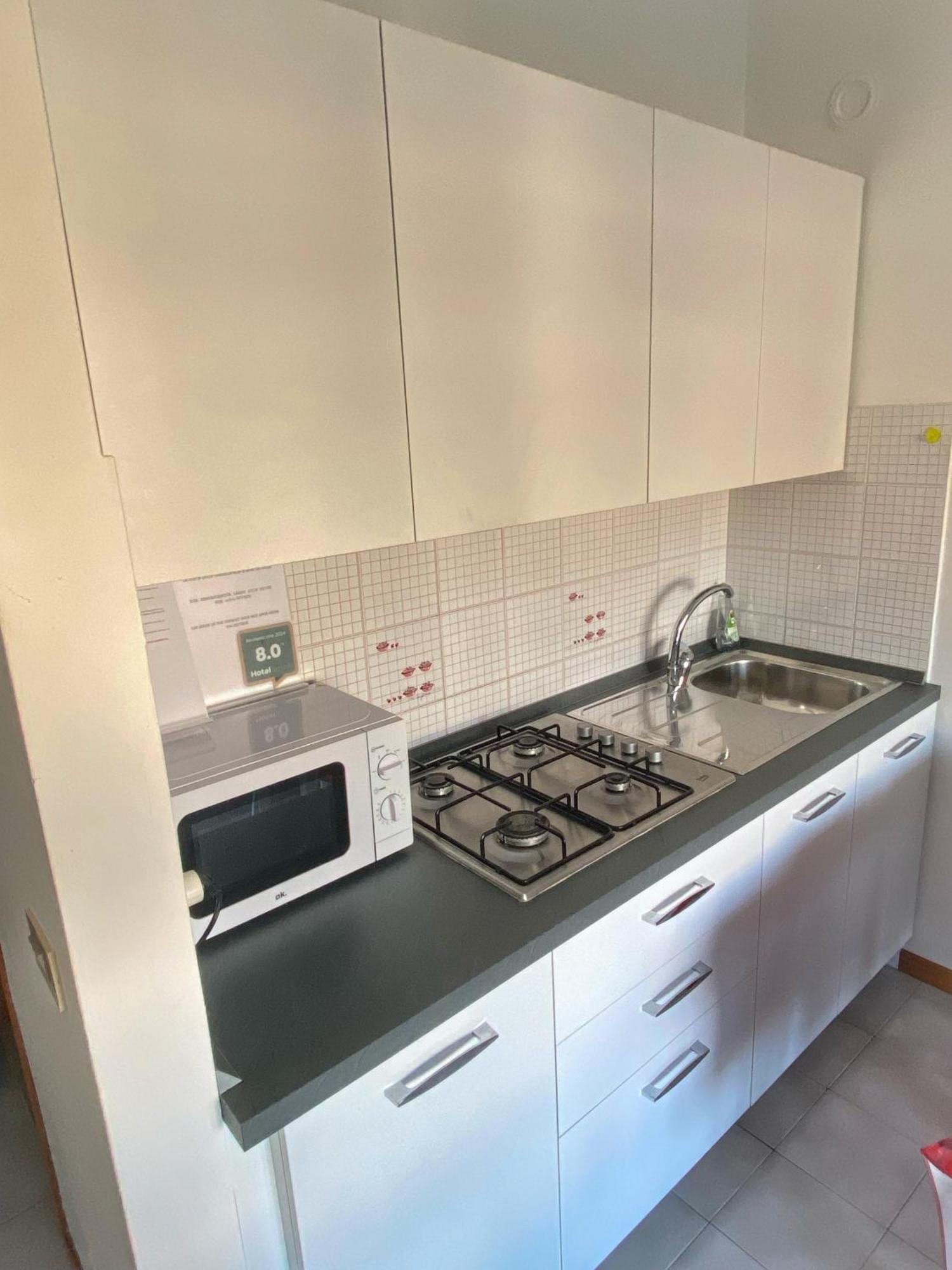 Grazioso Appartamento N 76 A 100Mt Dal Mare Bibione Luaran gambar