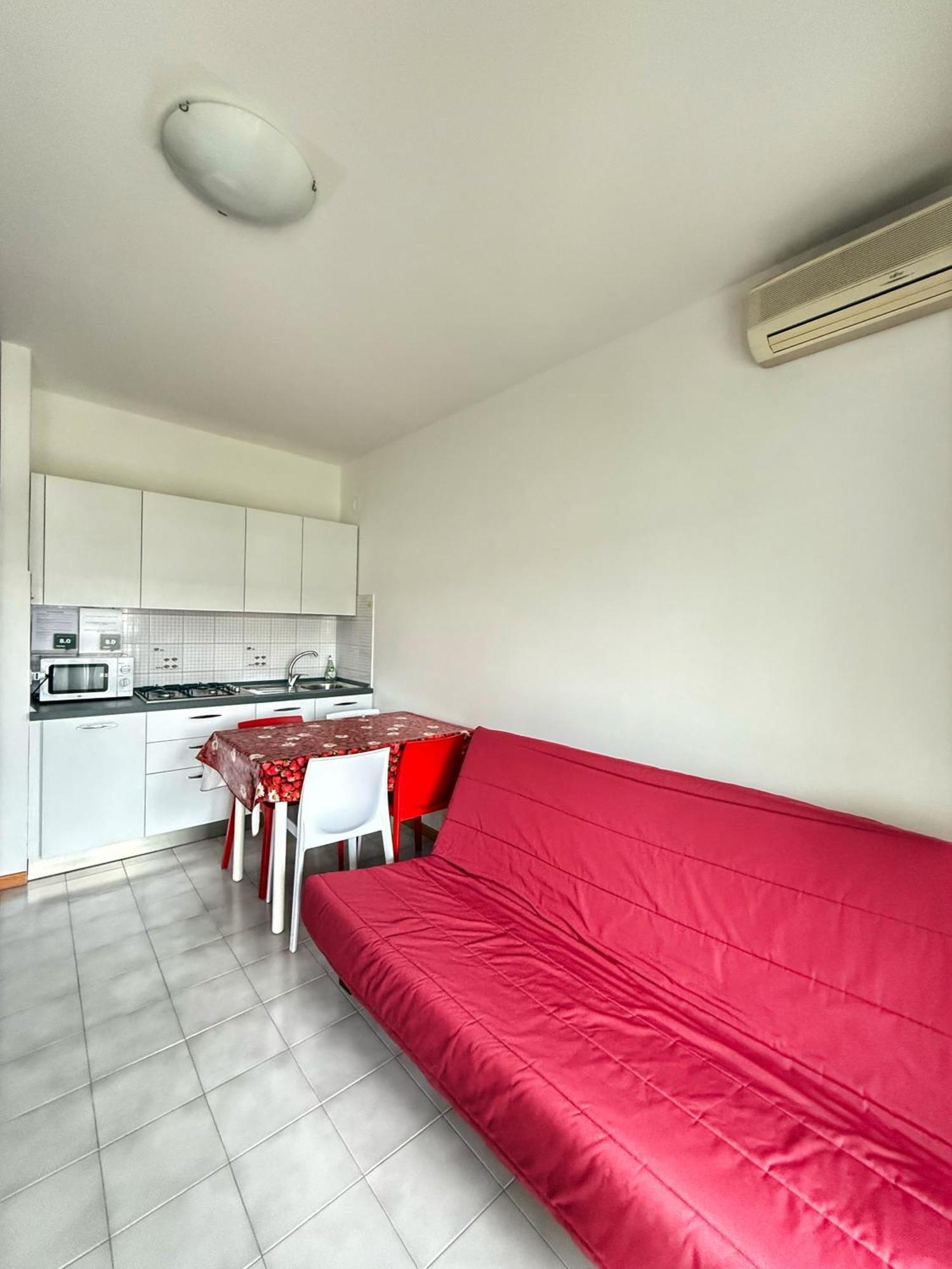 Grazioso Appartamento N 76 A 100Mt Dal Mare Bibione Luaran gambar